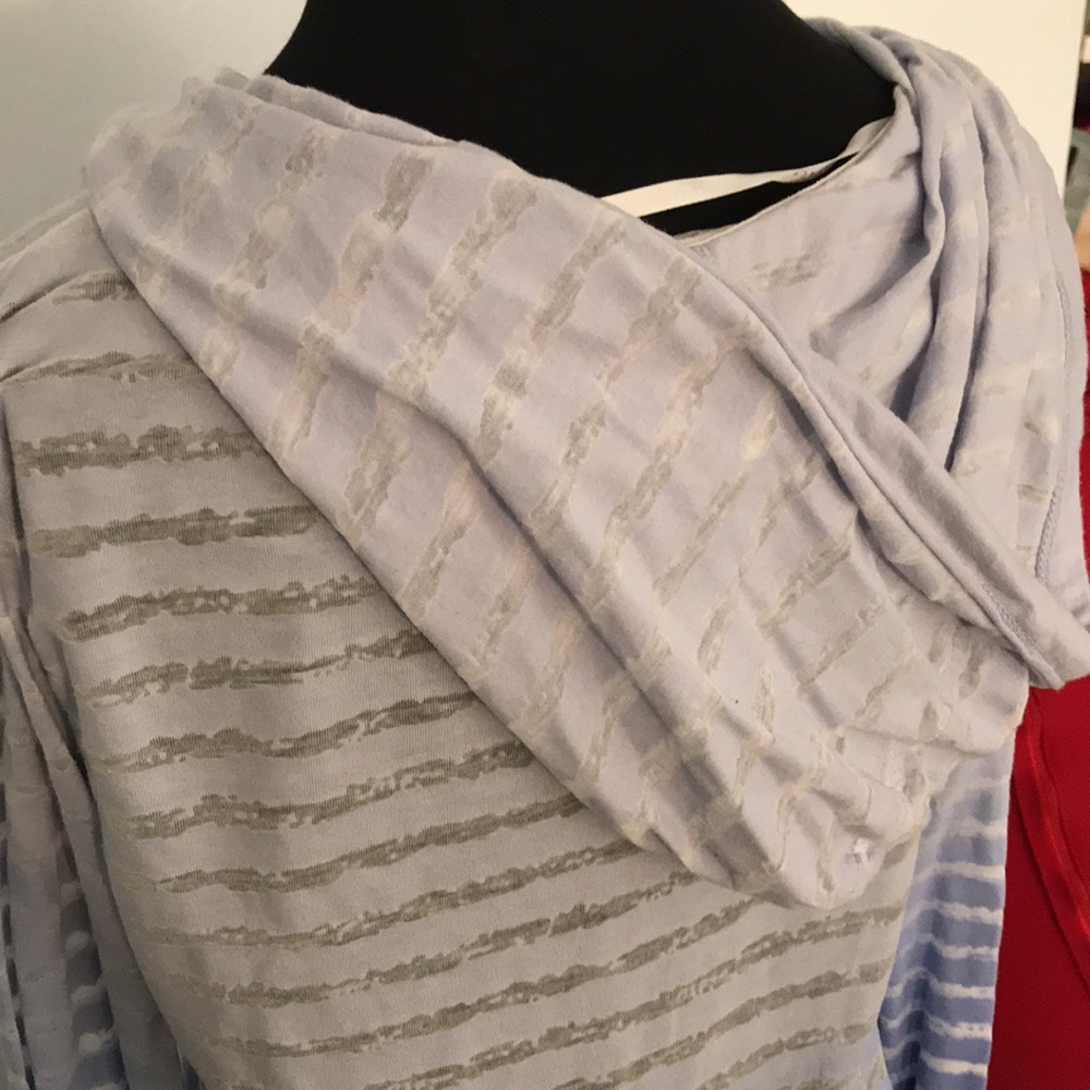 Calvin Klein Performance long sleeved top - Picture 7 of 11